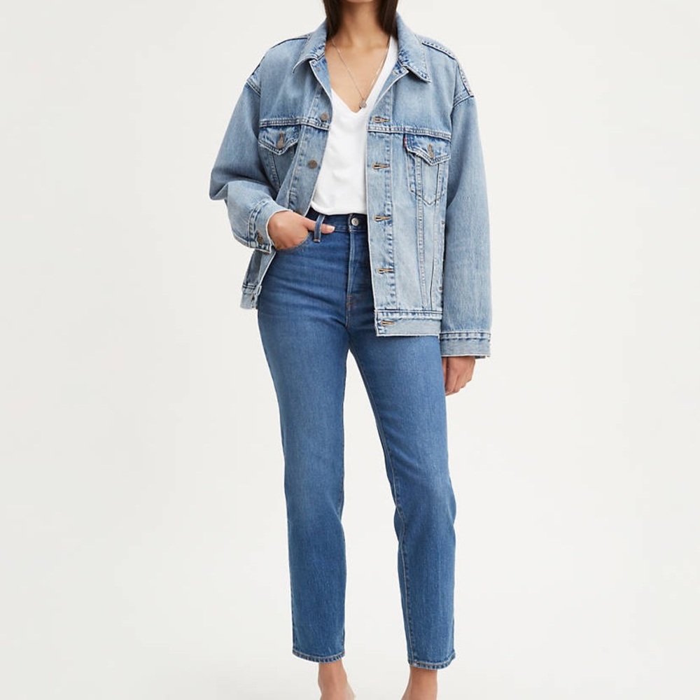 NWT LEVI WEDGIE FIT STRAIGHT JEANS